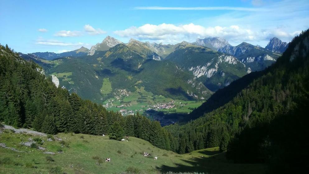 Les Sapins Blancs Apartamento Vacheresse Exterior foto