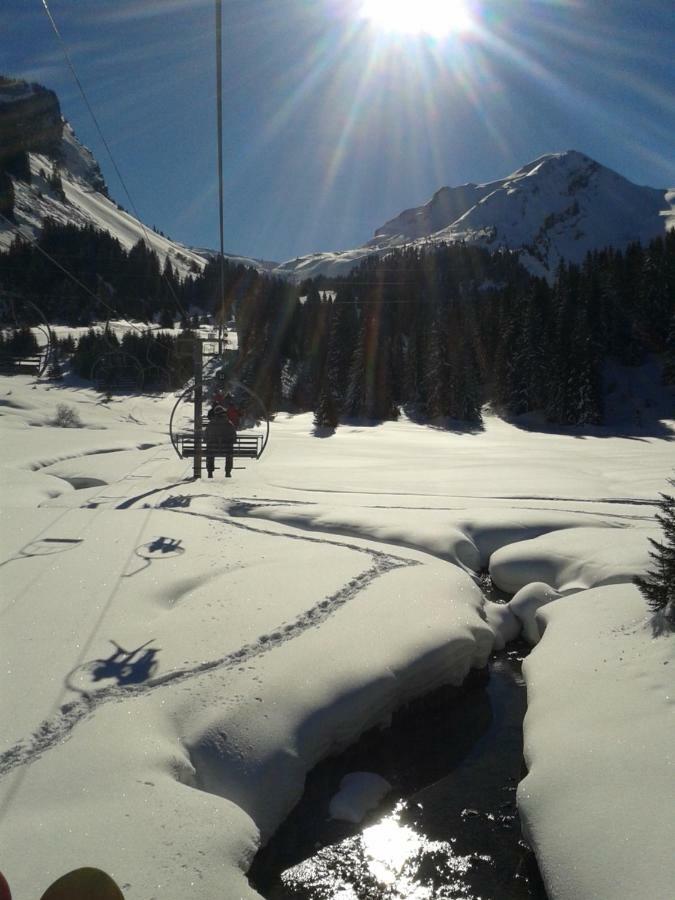 Les Sapins Blancs Apartamento Vacheresse Exterior foto