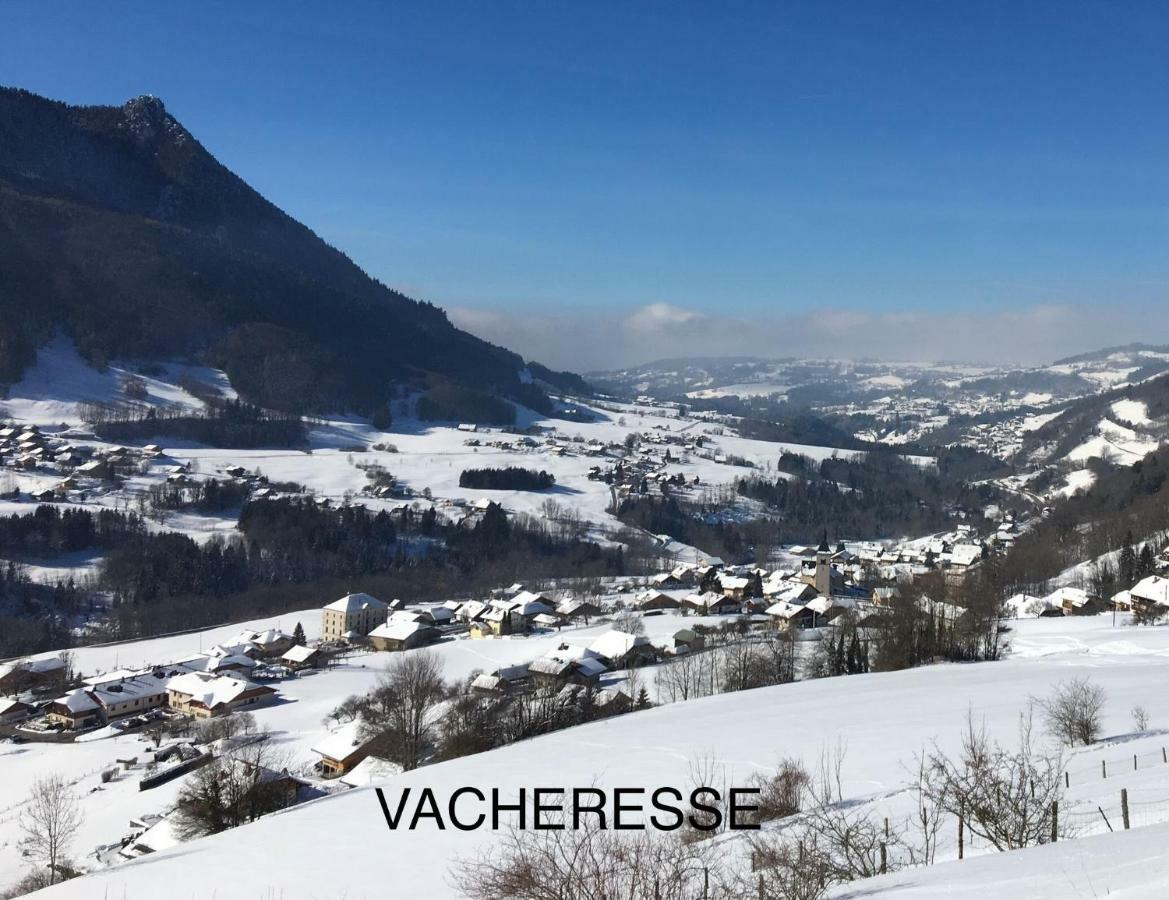 Les Sapins Blancs Apartamento Vacheresse Exterior foto